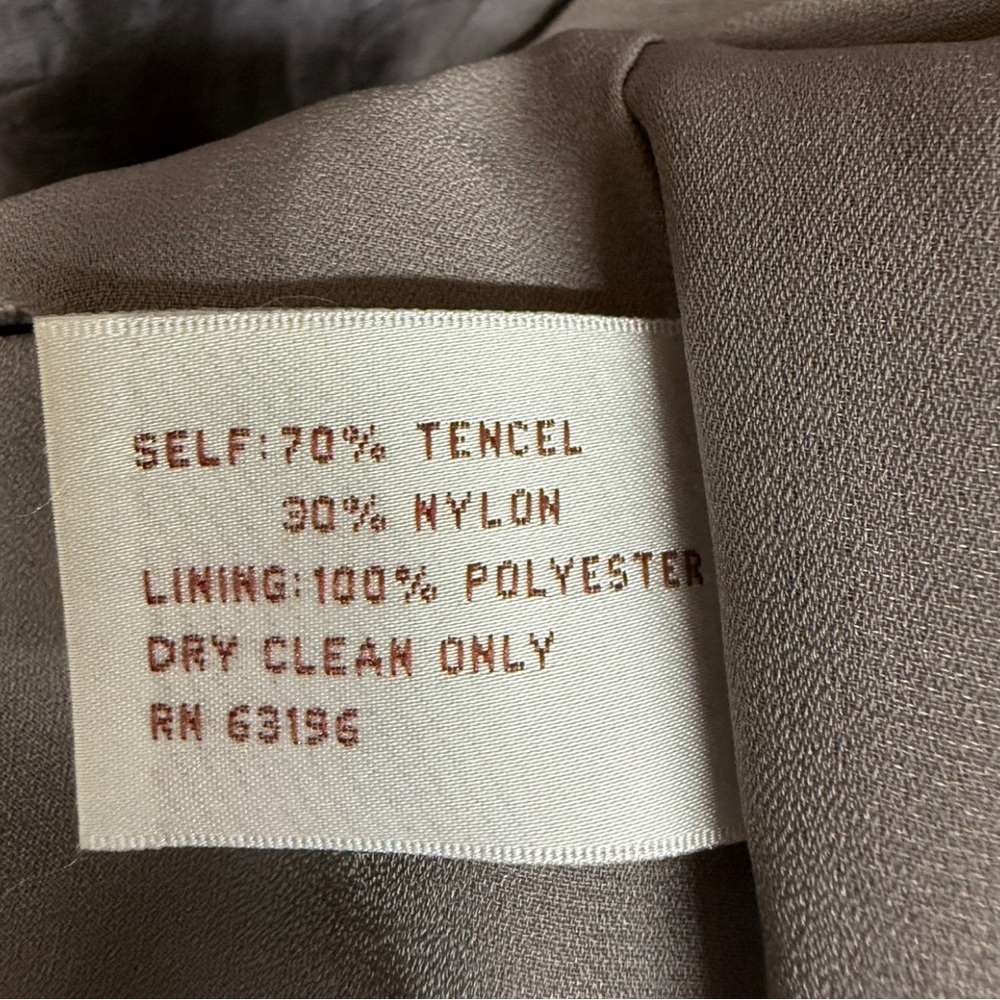 Suzi Chin for Maggy Boutique Taupe Crinkle Metallic V-Neck Cocktail Dress - Picture 10 of 10